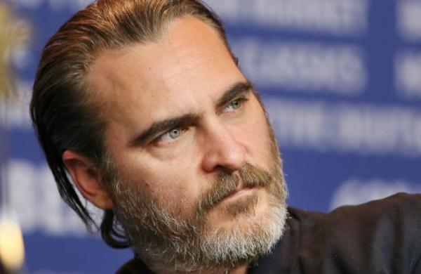 ¿Por qué Joaquin Phoenix ocupará el mismo traje durante todos los premios de la temporada? - SNT