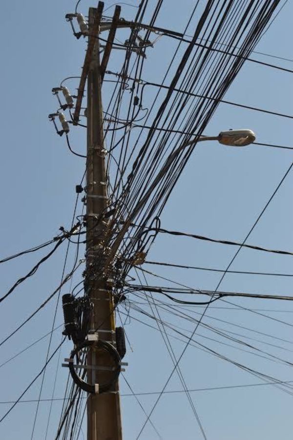 Cable suelto de la ANDE mata un niño de 8 años en Oviedo - ADN Paraguayo