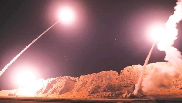 Irán atacó con decenas de misiles instalaciones estadounidenses en Irak
