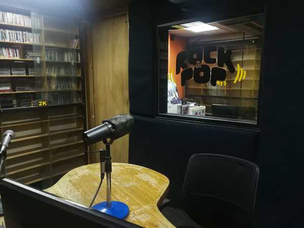 Rock And Pop cumple 24 años imponiendo estilo en la radiofonía paraguaya » Ñanduti