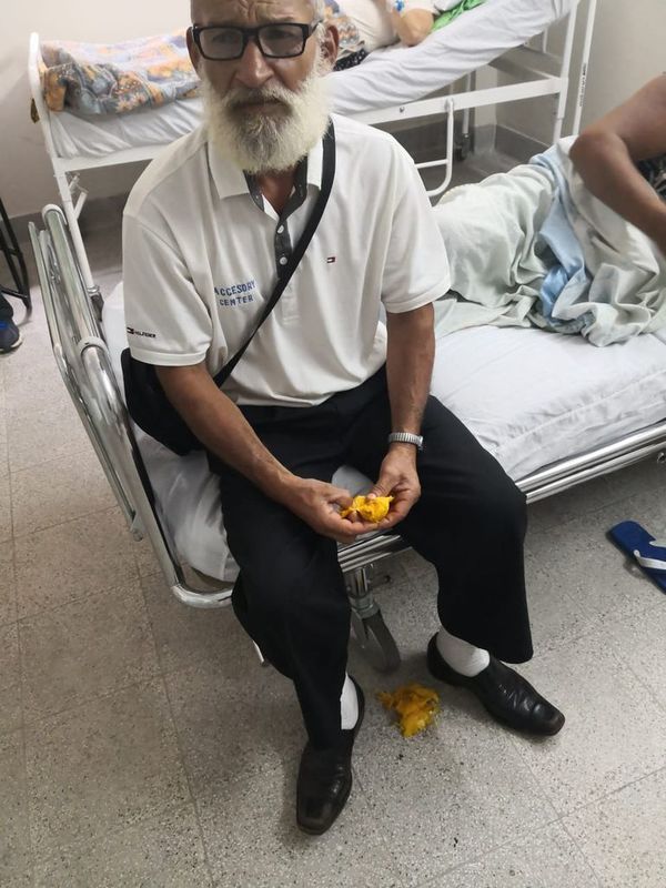 Inadaptados no respetan reglas de higiene en Hospital de Luque - Nacionales - ABC Color