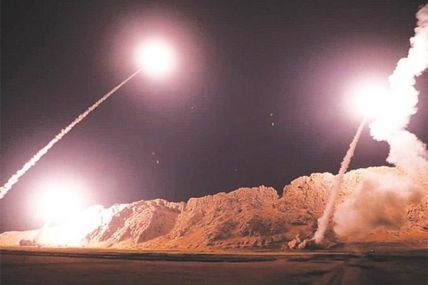 Irán afirma que el ataque a bases de EE.UU fue apenas “un sopapo”