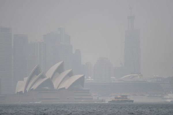 Australia pide a sus habitantes que huyan de los incendios antes de otra ola de calor - Mundo - ABC Color