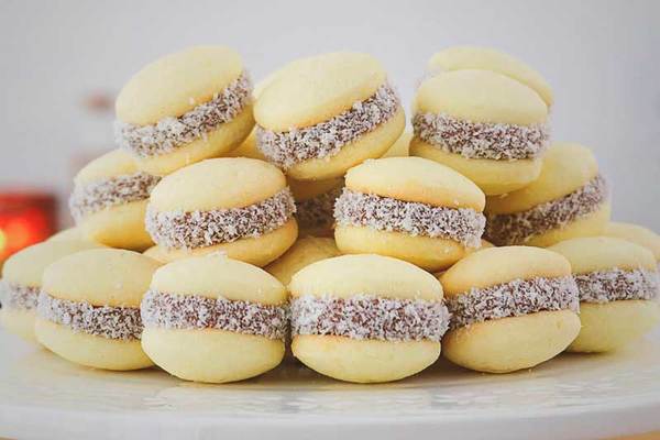 Receta original y fácil de alfajores de maicena