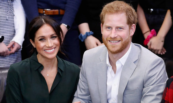 El Príncipe Harry y Meghan Markle anuncian su renuncia a sus funciones en la realeza británica