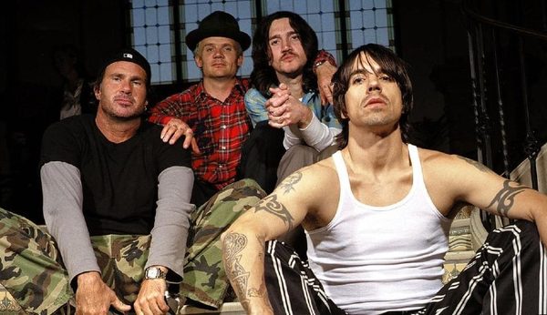 Red Hot Chili Peppers confirma que lanzará nuevo álbum junto a John Frusciante