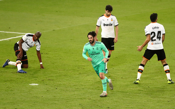 Real Madrid sale victorioso ante Valencia y espera a su rival en la final
