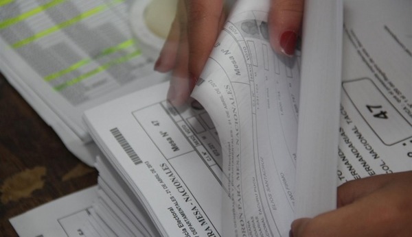 "El elector quiere que el político solucione sus problemas personales"