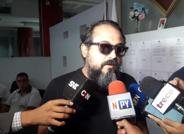 No tiene conocimiento de supuesta 'recaudación paralela', dice exasesor financiero de comuna