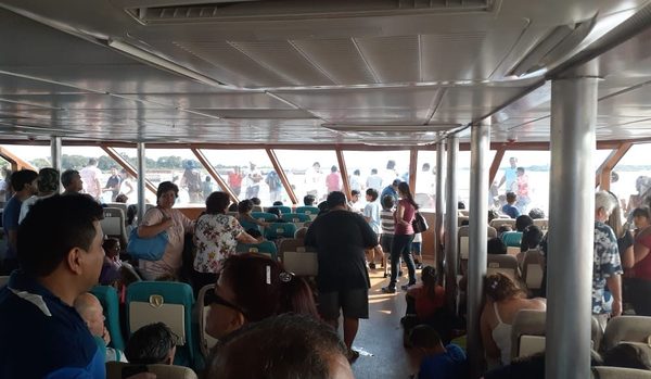 Primeros días de operaciones del Ferry del Chaco llenaron las expectativas