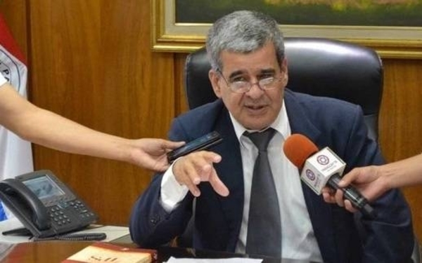 HOY / IPS desmiente "reculada" y reitera que más de 22.000 beneficiarios siguen excluidos