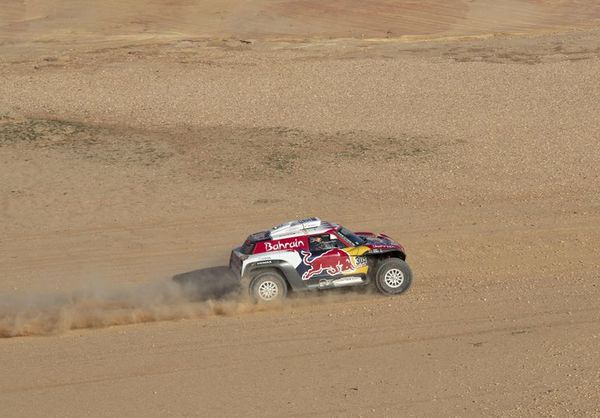 Sainz domina en coches y Price en motos - Automovilismo - ABC Color