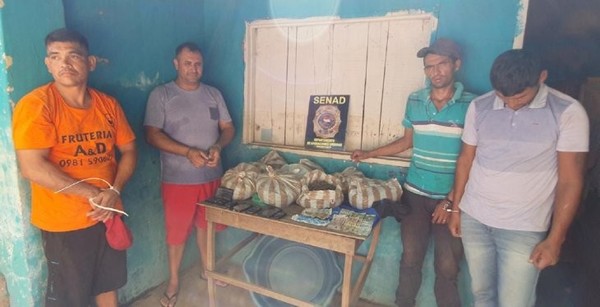 Desmantelan un centro de distribución de marihuana y cocaína en Asunción