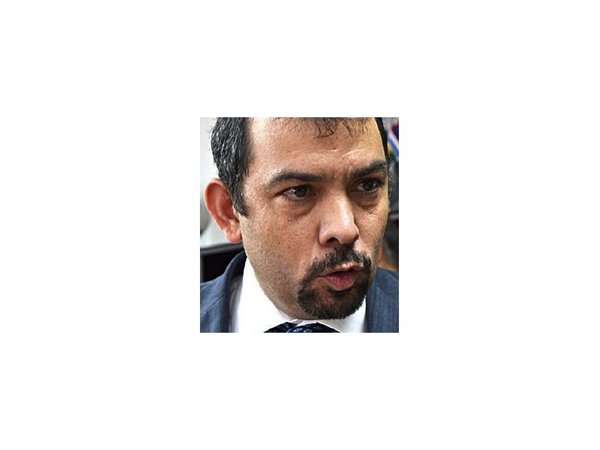 Unops promete ahora publicar este mes los llamados en DNCP