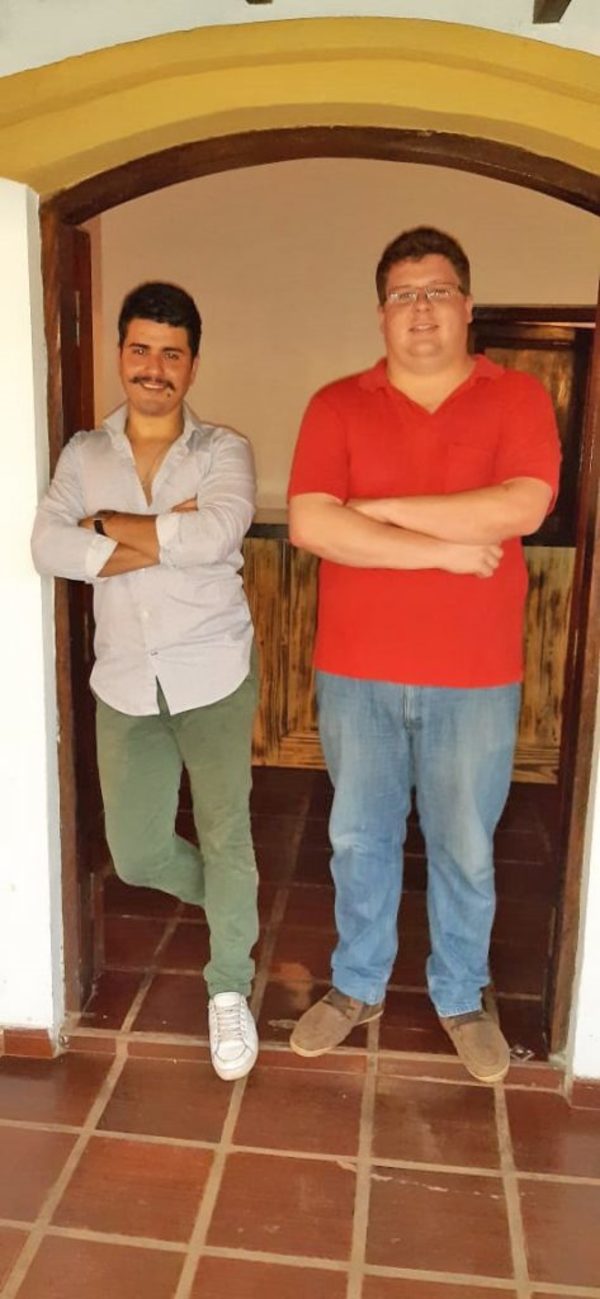 Una amistad que abrió las puertas de un bar