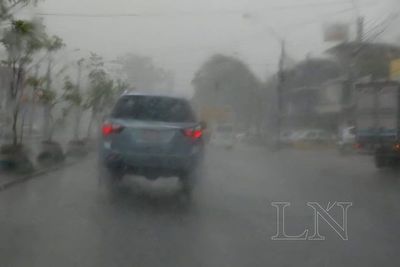 Anuncian viernes con intensas lluvias y tormentas eléctricas moderadas
