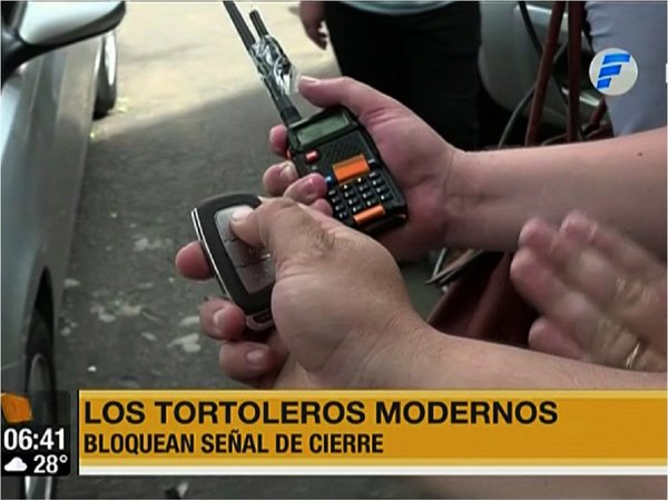 Incautan moderno artefacto de manos de tortolero