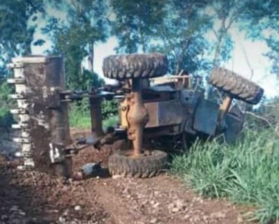 Joven muere aplastado por tractor en Amambay - Nacionales - ABC Color