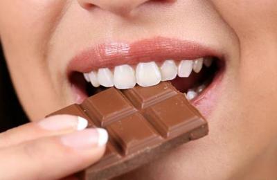 El chocolate sabe más dulce o amargo dependiendo de la música que escuchas mientras lo comes - SNT