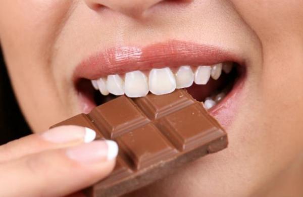 El chocolate sabe más dulce o amargo dependiendo de la música que escuchas mientras lo comes - SNT