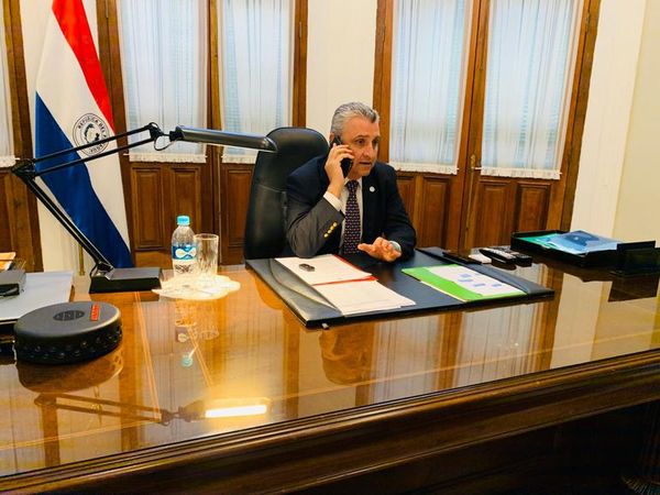 Expulsados de IPS: Gobierno promete “revisión” y “novedades” en 24 horas - Nacionales - ABC Color