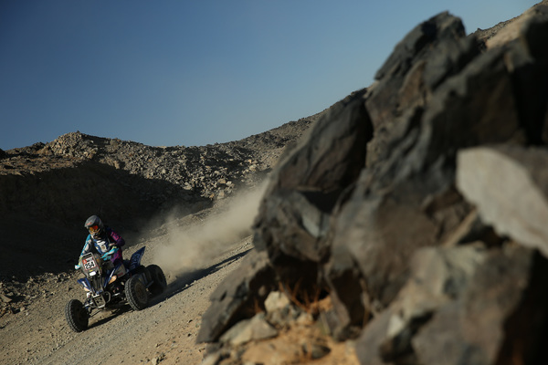Nelson Sanabria escala en la general del Rally Dakar » Ñanduti