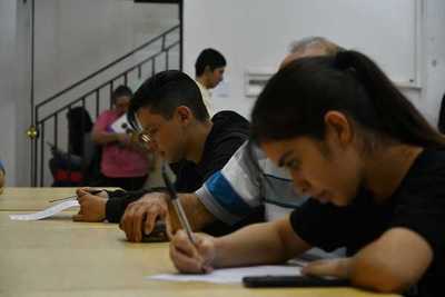 Habitan formularios para postulación a becas de la Gobernación de Boquerón