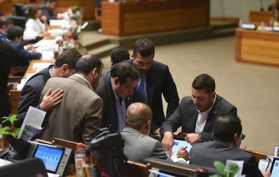 Cartistas definirán control de dinero sucio en comicios - Política - ABC Color