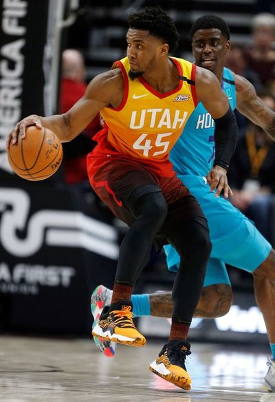 Jazz y Lakers mantienen rachas ganadoras - Básquetbol - ABC Color