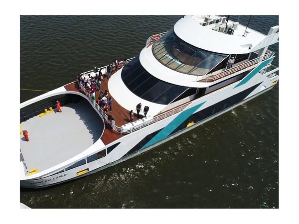 Ferry del Chaco habilita sus viajes turísticos de los sábados