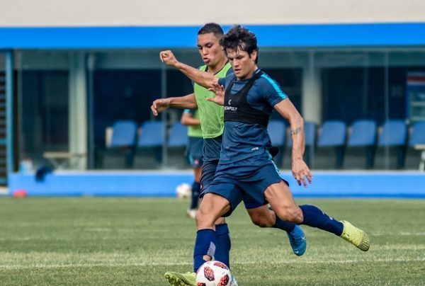 Así se paró el equipo titular de Cerro en amistoso