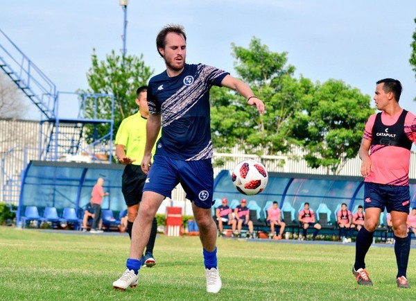 Sol de América triunfa y Nacional golea