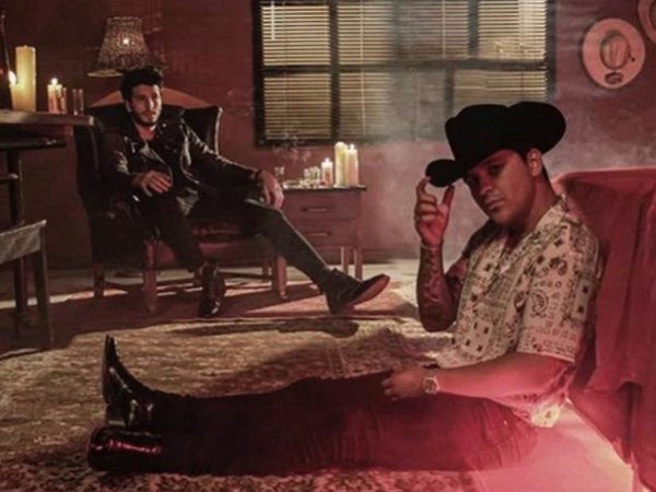 Sebastián Yatra y Christian Nodal sufren por amor en Esta noche