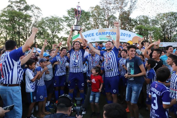 El '12' tiene una millonaria deuda por el ascenso a Primera