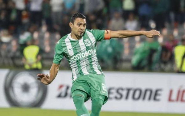 HOY / Libertad sumará al colombiano Daniel Bocanegra