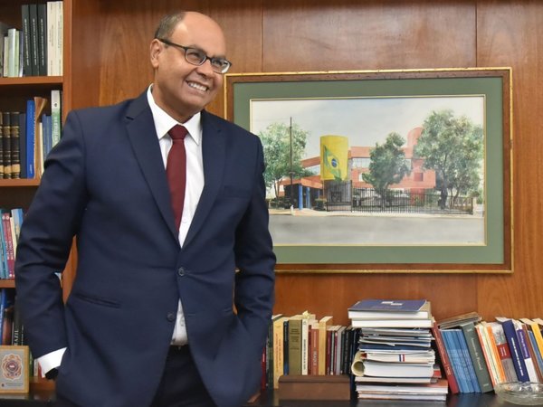 “A todos nos conviene adelantar las negociaciones sobre Itaipú”
