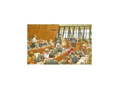 Plantearán que la sesión de Diputados sea el martes 21