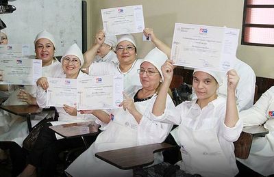 El Gobierno ofrece cursos para rápida salida laboral