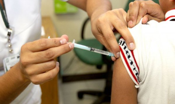Salud Pública aconseja que uso de vacuna contra el dengue sea con estricto cumplimiento de criterios