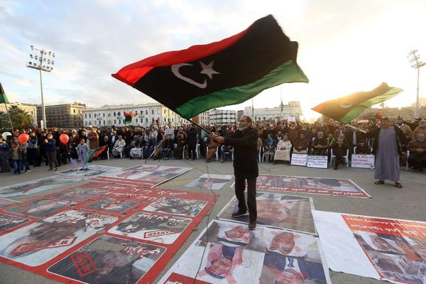 Los dos bandos enfrentados en el conflicto de Libia aceptan alto el fuego             - Mundo - ABC Color