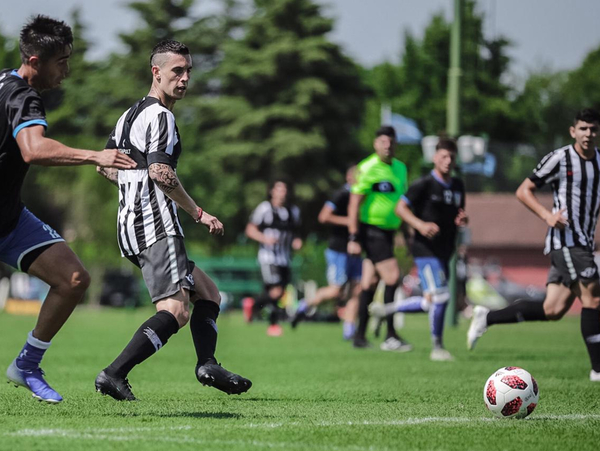 Libertad cierra la pretemporada con empate