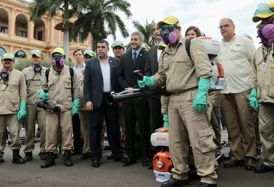Anuncian contratos en IPS en el marco de lucha contra el dengue - .::RADIO NACIONAL::.