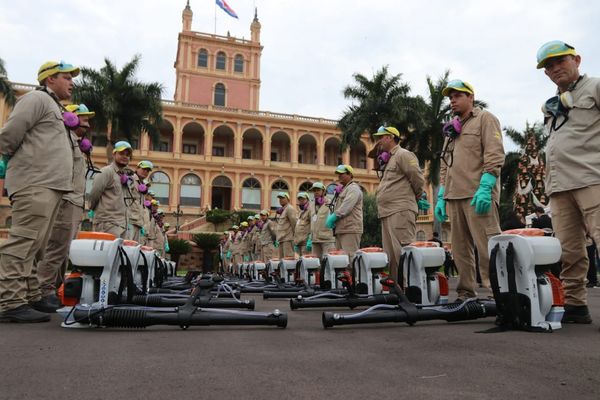 Senepa recibe equipamiento para fortalecer campaña antidengue