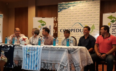 HOY / Intolerante, no cumplieron un pedido suyo y prefirió recular