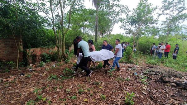 Identifican a víctimas de cuádruple asesinato de Presidente Franco - Nacionales - ABC Color