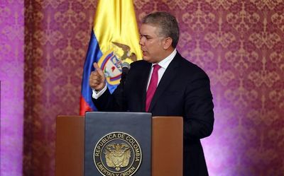 Gobierno de Colombia se desmarca de escándalo por escuchas ilegales de militares - Mundo - ABC Color