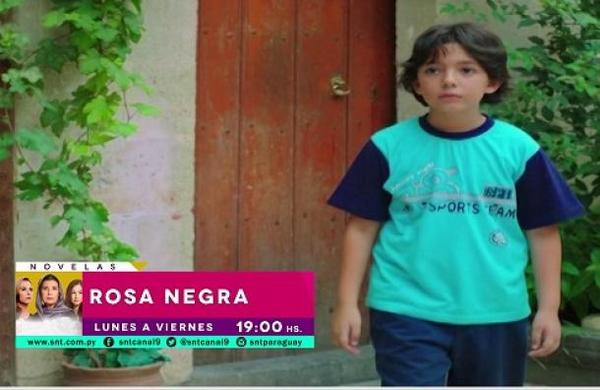 Con esta lluvia de lunes , mejor quédate en tu casa y mira Rosa Negra ¡Está imperdible! - SNT