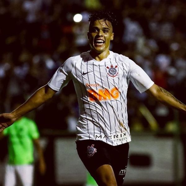 Sandoval marca el camino - Fútbol - ABC Color