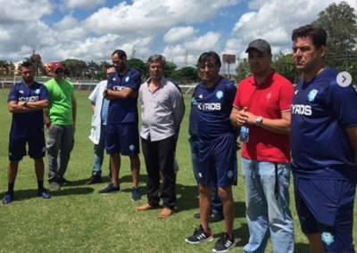 HOY / Jacquet cuenta su verdad: “No podíamos hacer fútbol”