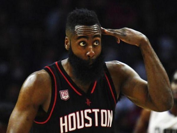 A un nivel superlativo: James Harden, ¿el hombre de los minutos o de los puntos?